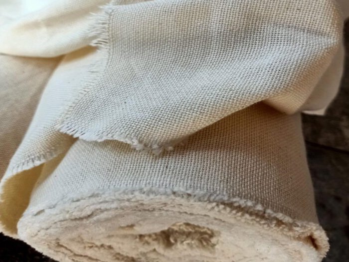 Cách nhận biết nhanh vải canvas mộc thật giả bằng mắt và tay