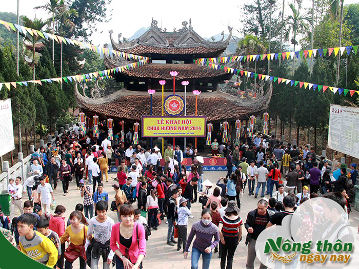Kinh nghiệm đi lễ chùa đầu năm để cầu an suôn sẻ may mắn