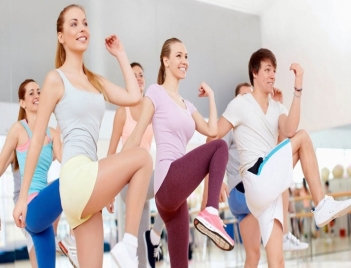 Các bài tập thể dục giảm mỡ bụng aerobic chỉ trong 2 tuần - Nông Thôn ngày nay