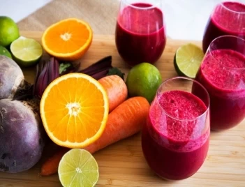 Cách làm nước ép củ dền thải độc gan mỗi ngày - Nông Thôn ngày nay