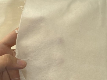 Cách nhận biết nhanh vải canvas mộc thật giả bằng mắt và tay