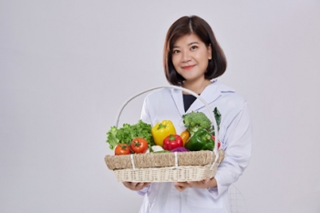 Dược sĩ Nga Keto giảm 12kg nhờ thực hiện chế độ ăn Keto - Nông Thôn ngày nay