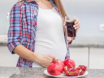 Mẹ bầu ăn lựu có tốt không và cách ăn đúng - Nông Thôn ngày nay