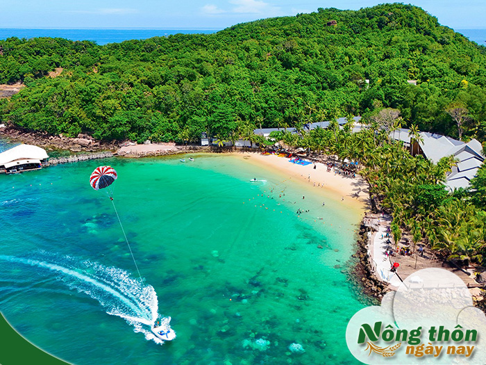 nên đi phú quốc hay nha trang
